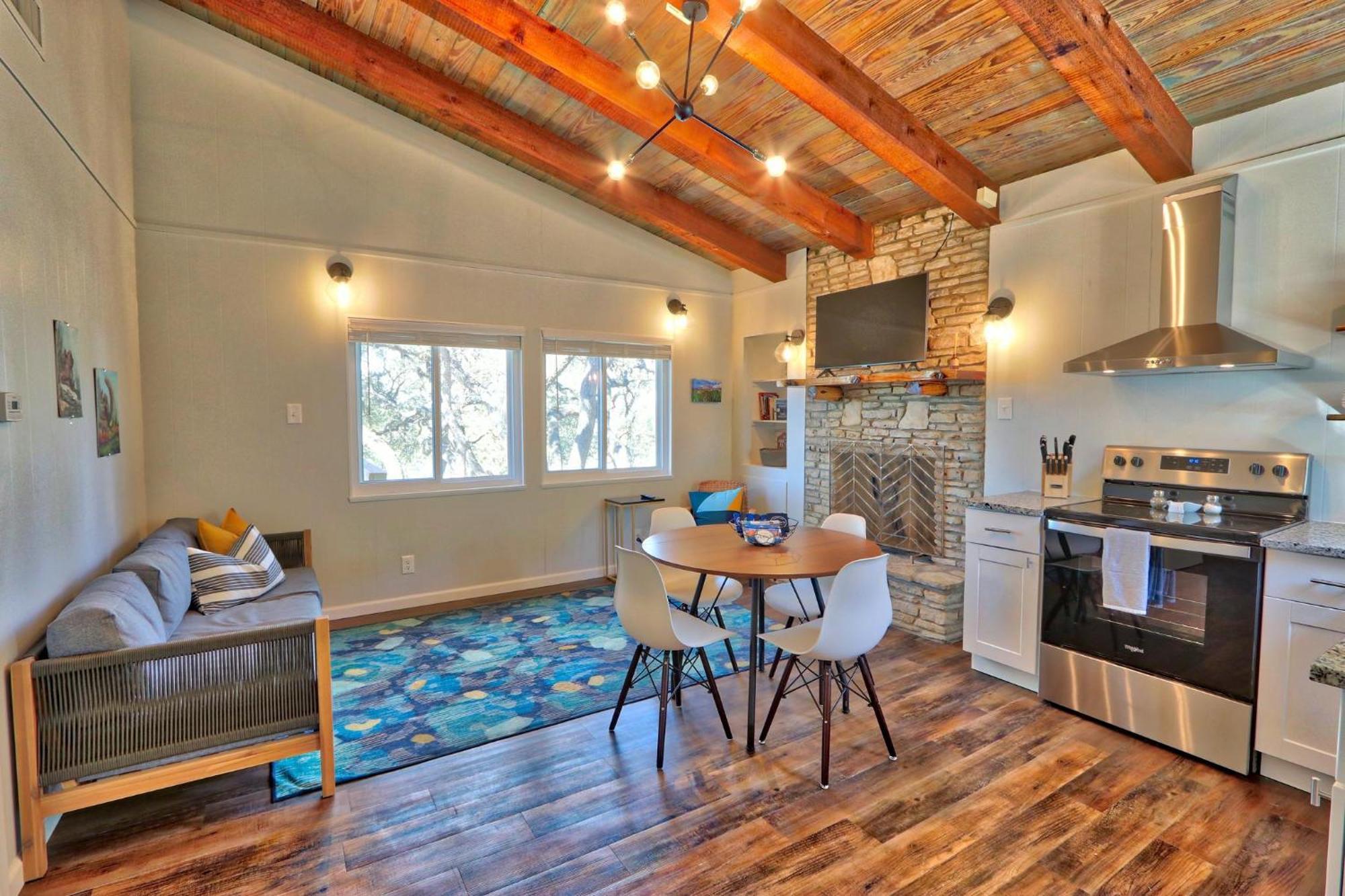 Millie'S Cottages Unit 2 - Annie Canyon Lake Eksteriør bilde